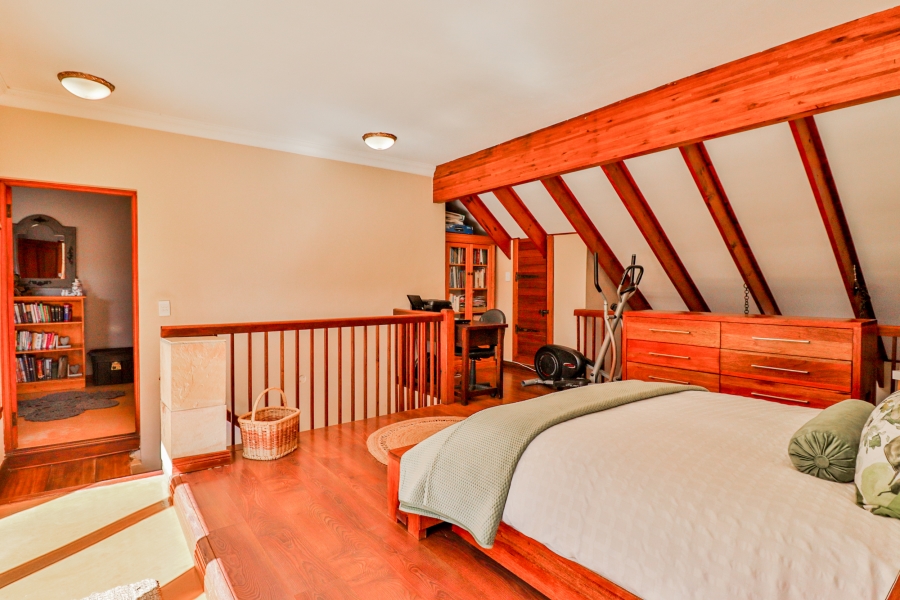 To Let 3 Bedroom Property for Rent in The Coves North West